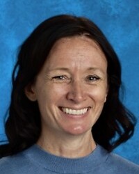 Photo of Leah McIntyre